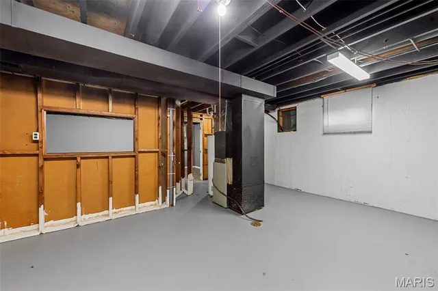 $199,900 | 11758 Galba Drive, Florissant, MO 63033