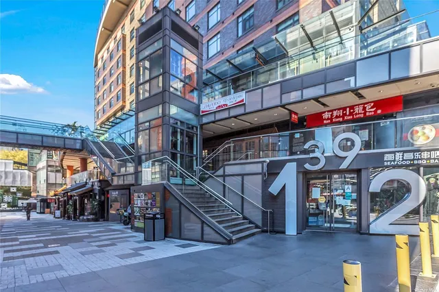 $2,190,000 | 39-16 Prince Street, Unit 11A | Downtown Flushing