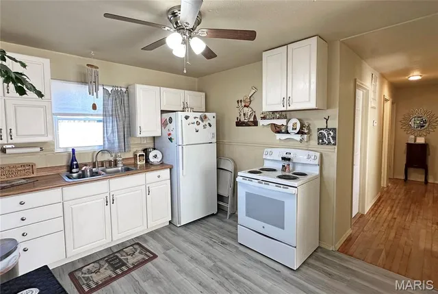 $160,000 | 124 Cottage Hill Drive, O'Fallon, IL 62269