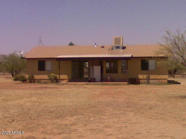 240 East Oak Street Huachuca City, AZ 85616 - Photo 10 of 43 Rear of home