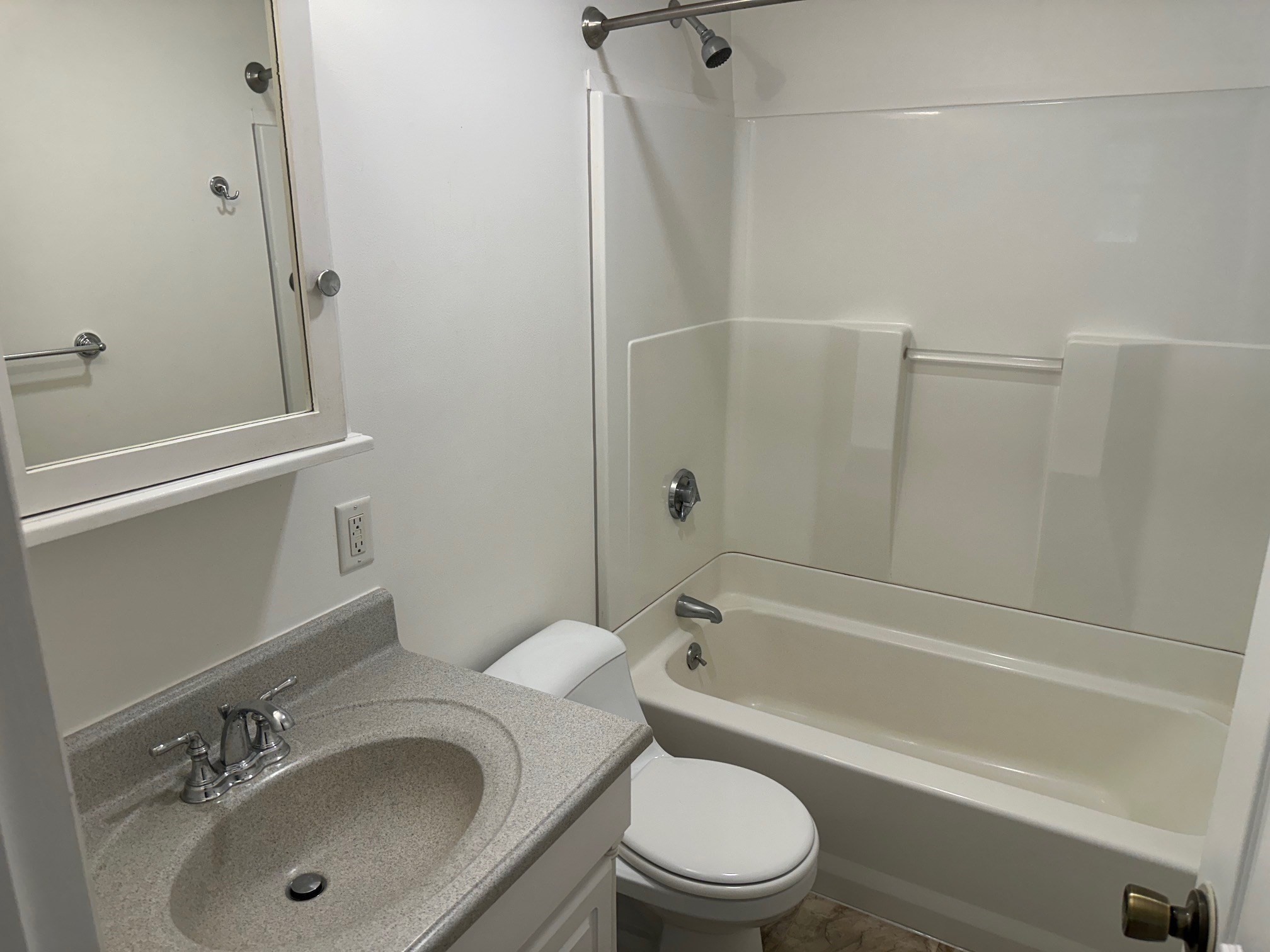 21 Newell Hill Road, Unit B Sterling, MA 01564 - Photo 12 of 14 Gallery Image 12