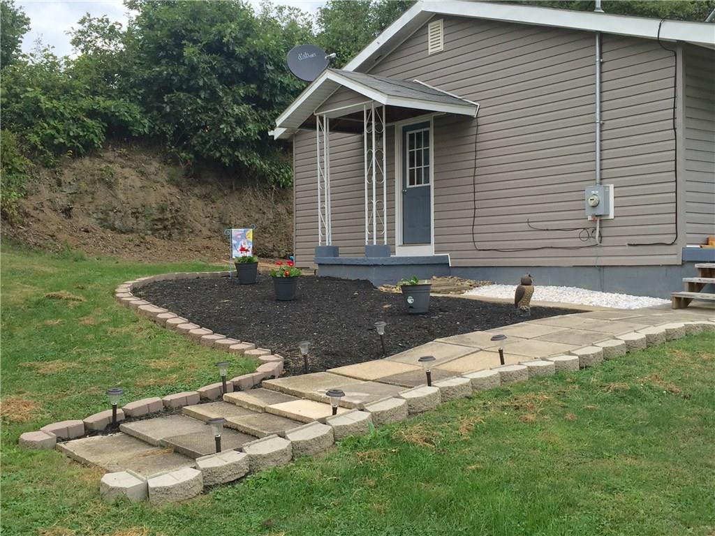 32 Cribbs Conemaugh Road Clarksburg, PA 15725 - Photo 2 of 16 Landscaping