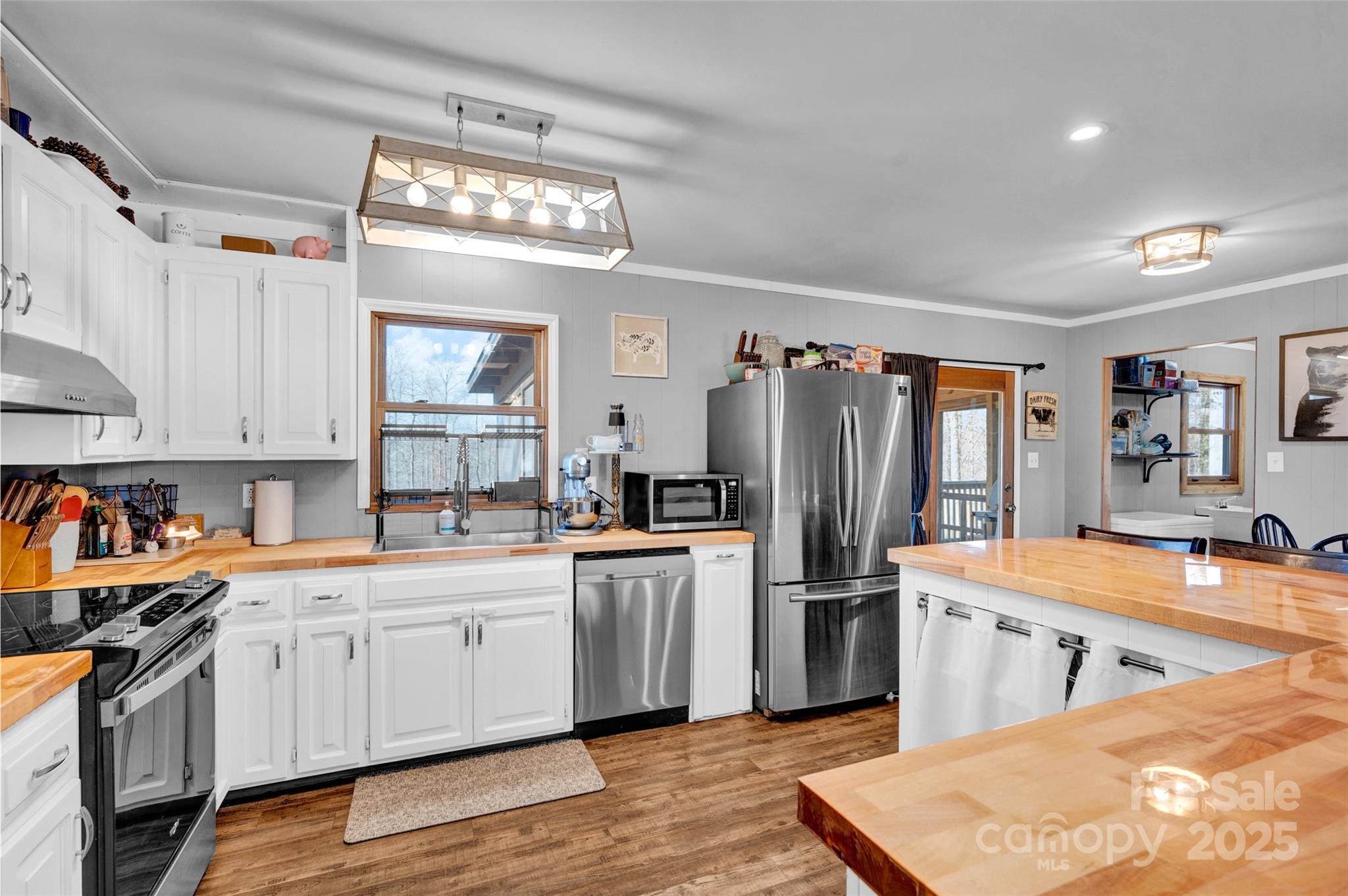 343 Cranfill Road Harmony, NC 28634 - Photo 10 of 34 Gallery Image 10