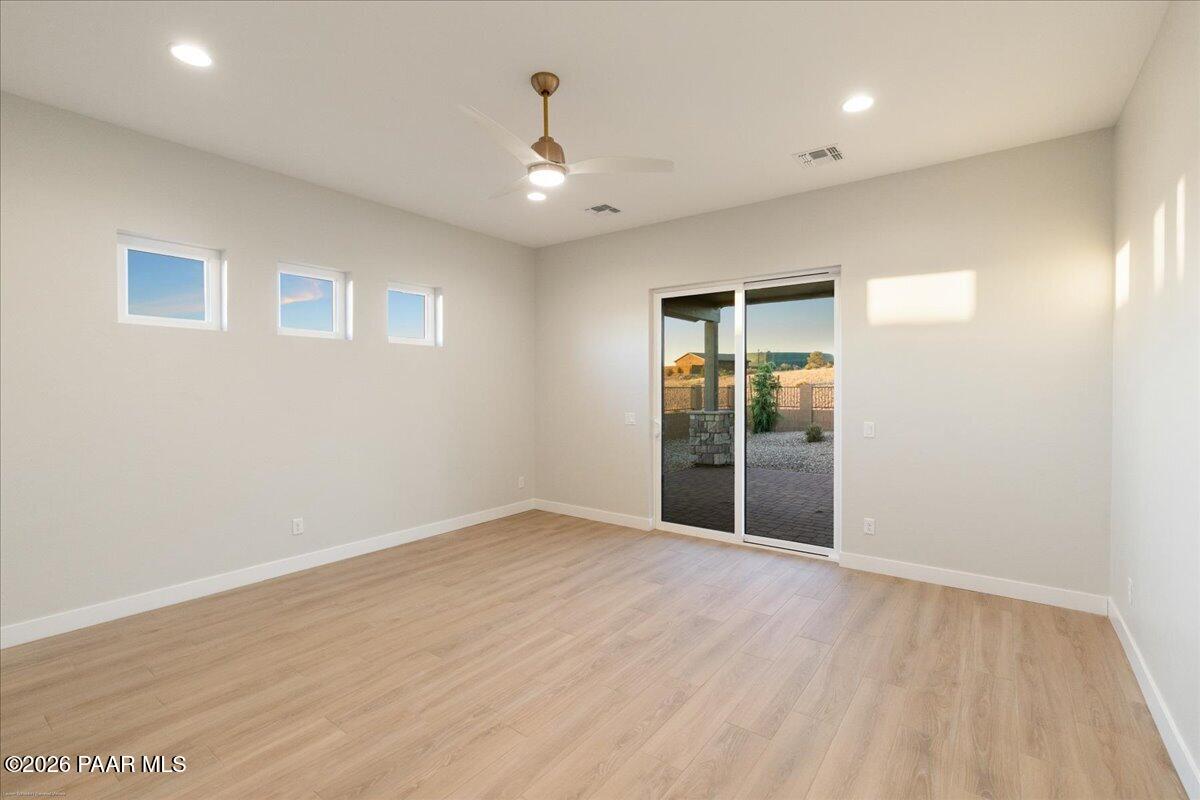 5243 Dells Point Road Prescott, AZ 86301 - Photo 18 of 40 Primary Suite - 5243 Dells Point Rd