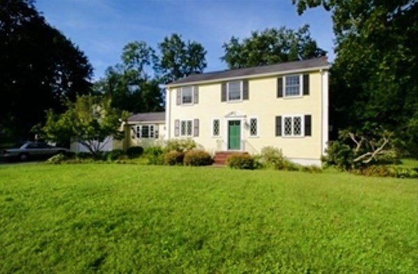 3 Meadowview Road Topsfield, MA 01983 - Photo 4 of 42