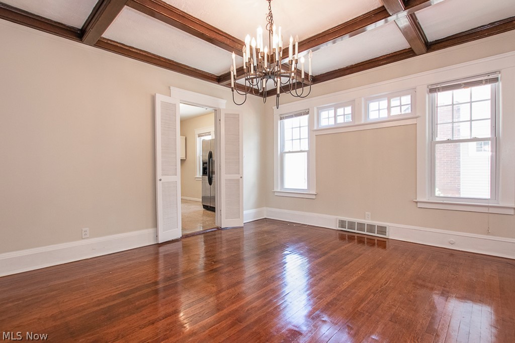 2987 East Overlook Road Cleveland, OH 44118 - Photo 7 of 30 Gallery Image 7