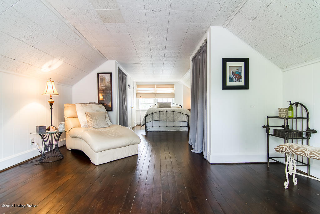 4221 Winchester Road Louisville, KY 40207 - Photo 25 of 37 4221 Winchester Rd-27