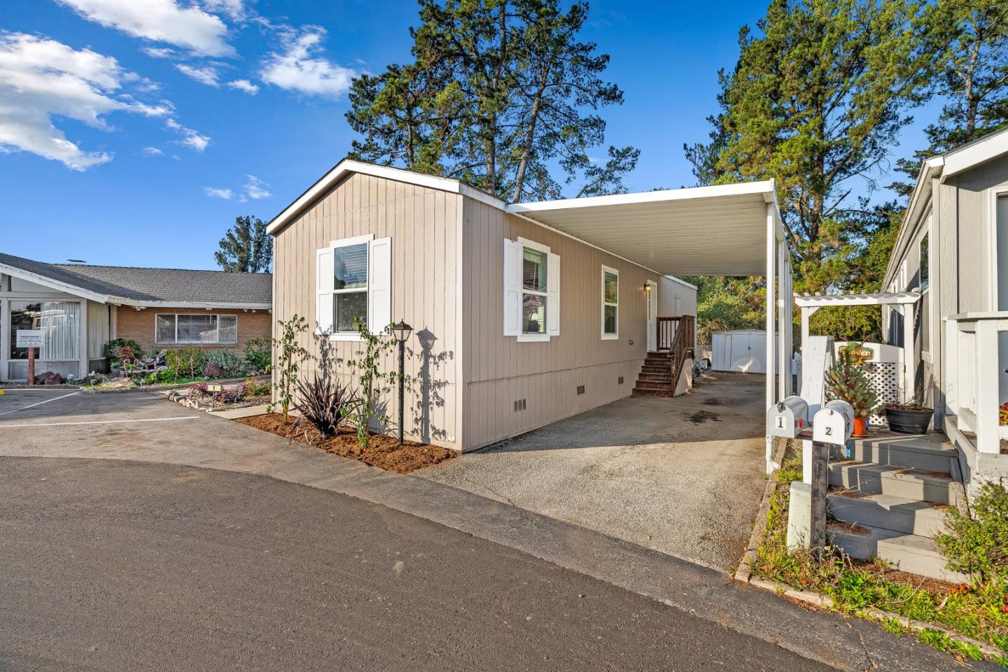 100 North Rodeo Gulch Road, Unit 1 Soquel, CA 95073 - Photo 5 of 20 a view of a house with a patio and a yard