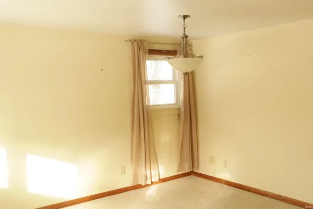 $174,900 | 408 Sunset Boulevard, Goshen, IN 46526