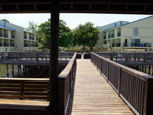 710 South Mobile Street, Unit 44 Fairhope, AL 36532 - Photo 38 of 41 Pier to deck