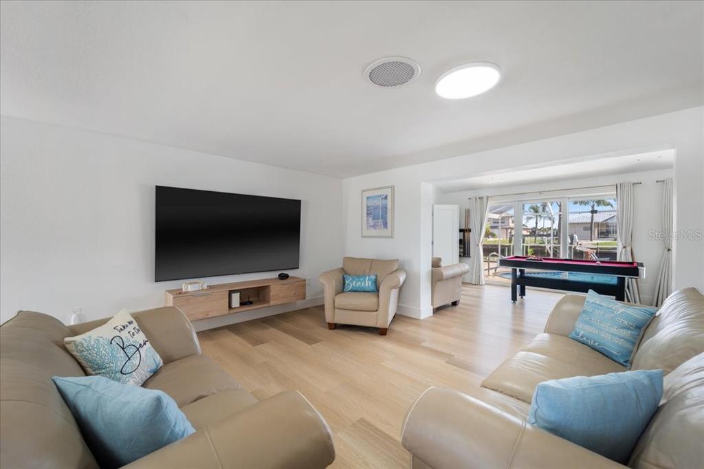 124 Sinclair Street Southeast Port Charlotte, FL 33952 - Photo 15 of 42