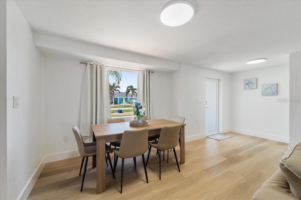 124 Sinclair Street Southeast Port Charlotte, FL 33952 - Photo 18 of 42