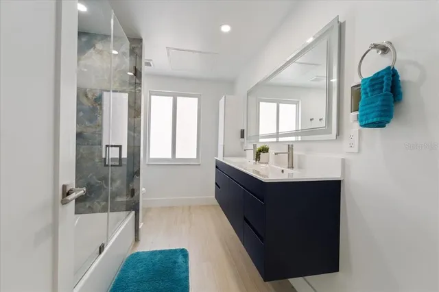 $575,000 | 124 Sinclair Street Southeast, Port Charlotte, FL 33952