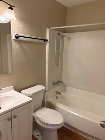 $1,050 | 9902 Roxanna Drive, Unit D, Austin, TX 78748