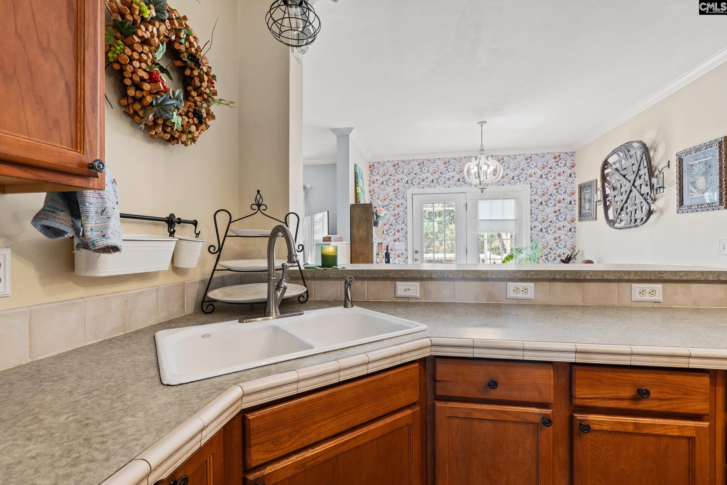 321 Windy Road Gilbert, SC 29054 - Photo 5 of 43