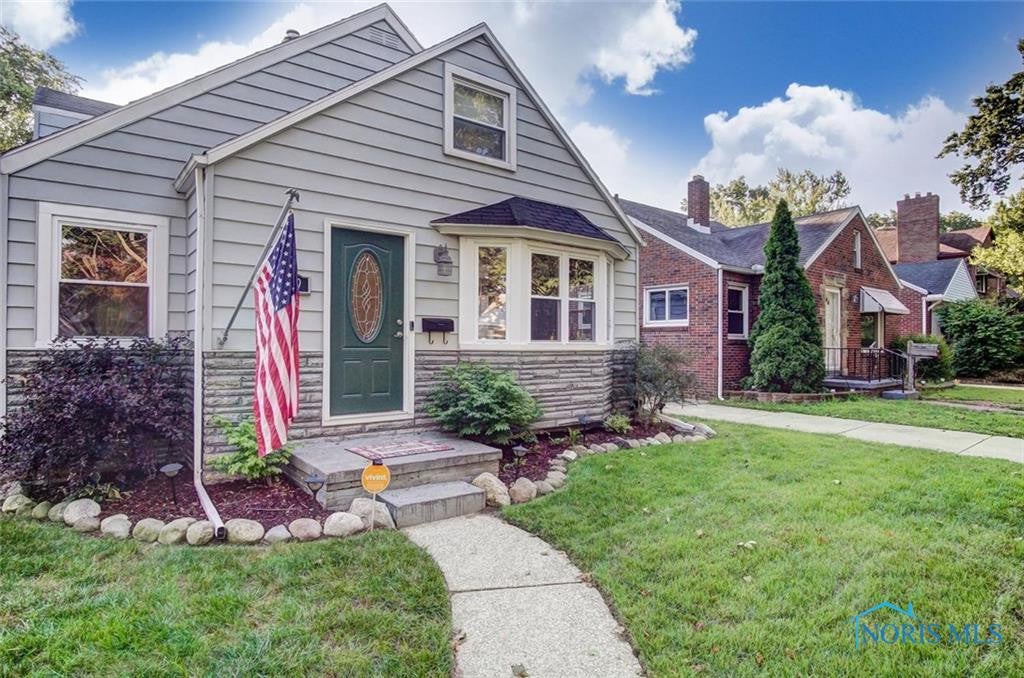 4210 Garrison Road Toledo, OH 43613 - Photo 3 of 36 Gallery Image 3