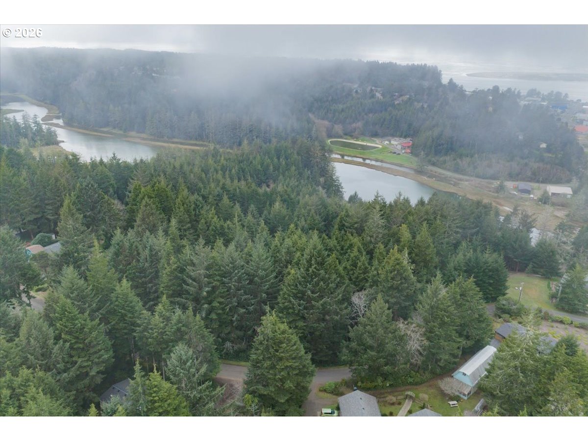 2800 Lot Waldport, OR 97394 - Photo 30 of 48