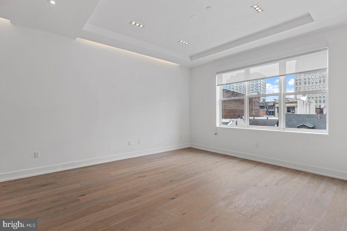 724 Chestnut Street, Unit 201 Philadelphia, PA 19106 - Photo 16 of 35