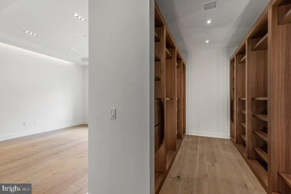 $6,300 | 724 Chestnut Street, Unit 201, Philadelphia, PA 19106