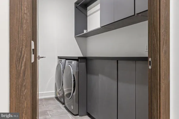 $6,300 | 724 Chestnut Street, Unit 201, Philadelphia, PA 19106