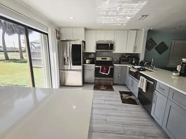 $3,650 | 5885 Northpointe Lane, Boynton Beach, FL 33437