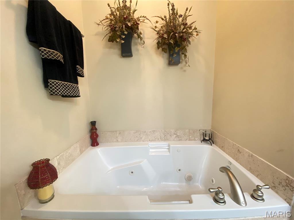 363 Old Collinsville Road Caseyville, IL 62232 - Photo 21 of 46