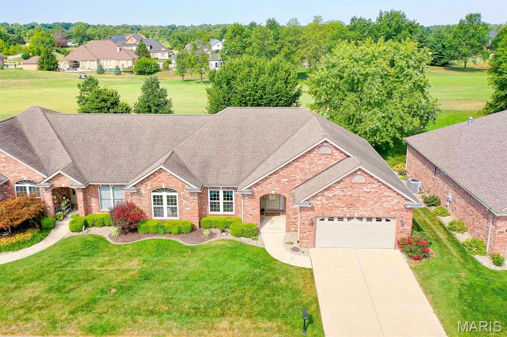 363 Old Collinsville Road Caseyville, IL 62232 - Photo 5 of 46