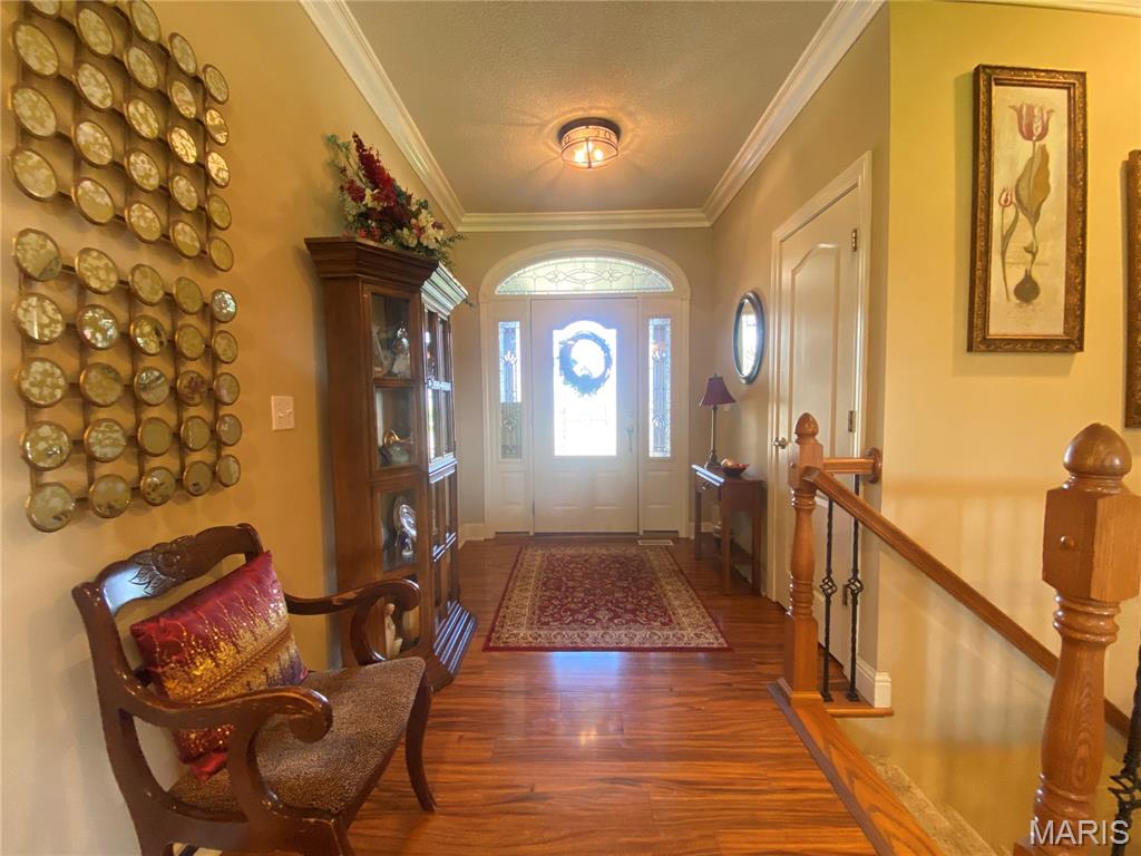 363 Old Collinsville Road Caseyville, IL 62232 - Photo 7 of 46