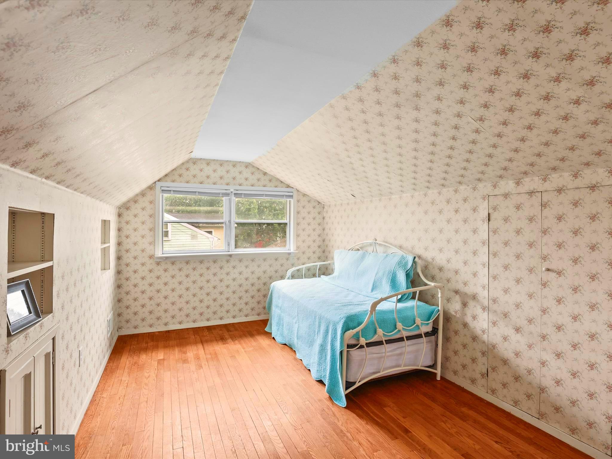 1316 Livingstone Road York, PA 17404 - Photo 27 of 33 a bedroom with a bed and a window