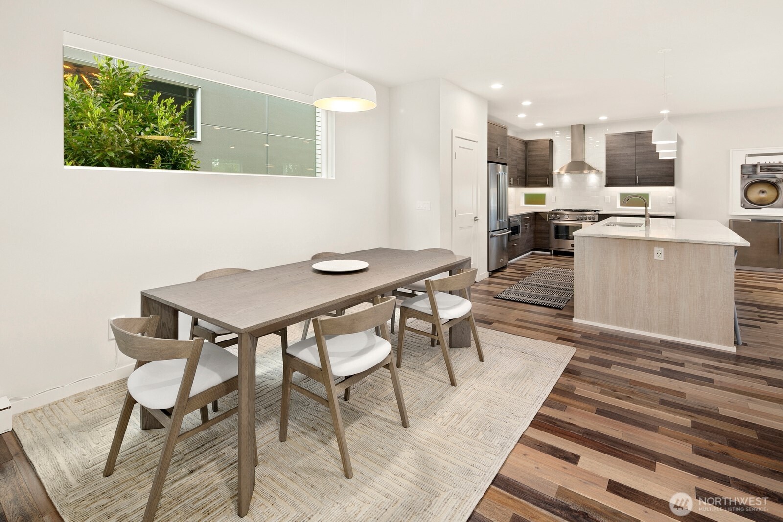 2627 Southwest 100th Street Seattle, WA 98146 - Photo 11 of 27