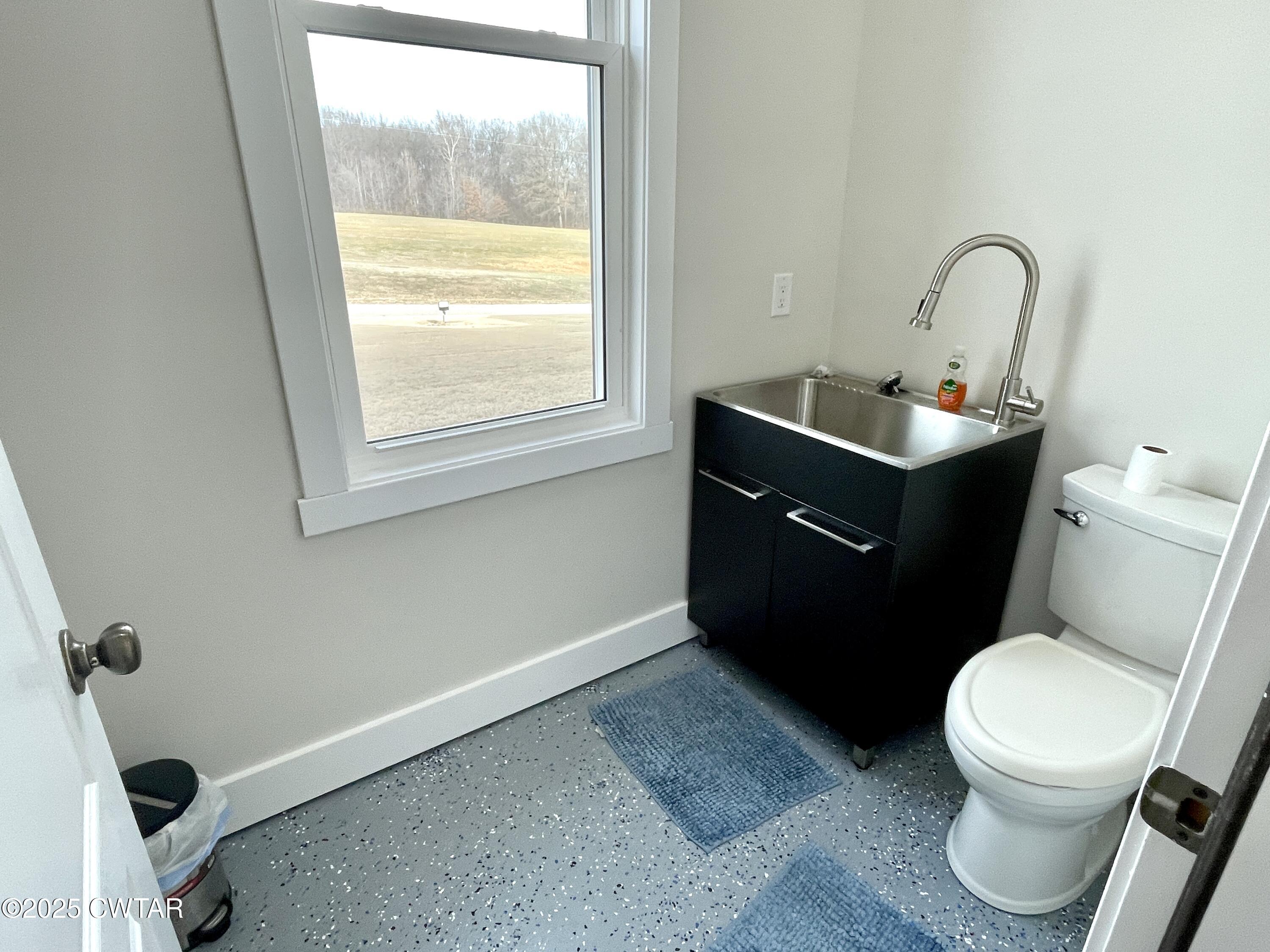 187 John Martin Road Bradford, TN 38316 - Photo 28 of 30 187 John Martin - Half bath