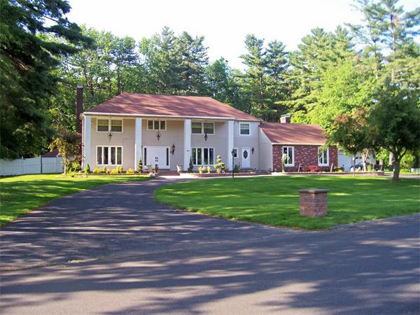 51 Pilgrim Road East Longmeadow, MA 01028 - Photo 1 of 10 Gallery Image 1