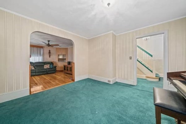 12 Viden Road Quincy, MA 02169 - Photo 8 of 33 Gallery Image 8