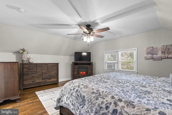 $400,000 | 402 Linda Avenue, Linthicum Heights, MD 21090