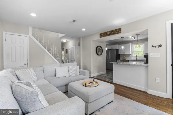 $400,000 | 402 Linda Avenue, Linthicum Heights, MD 21090