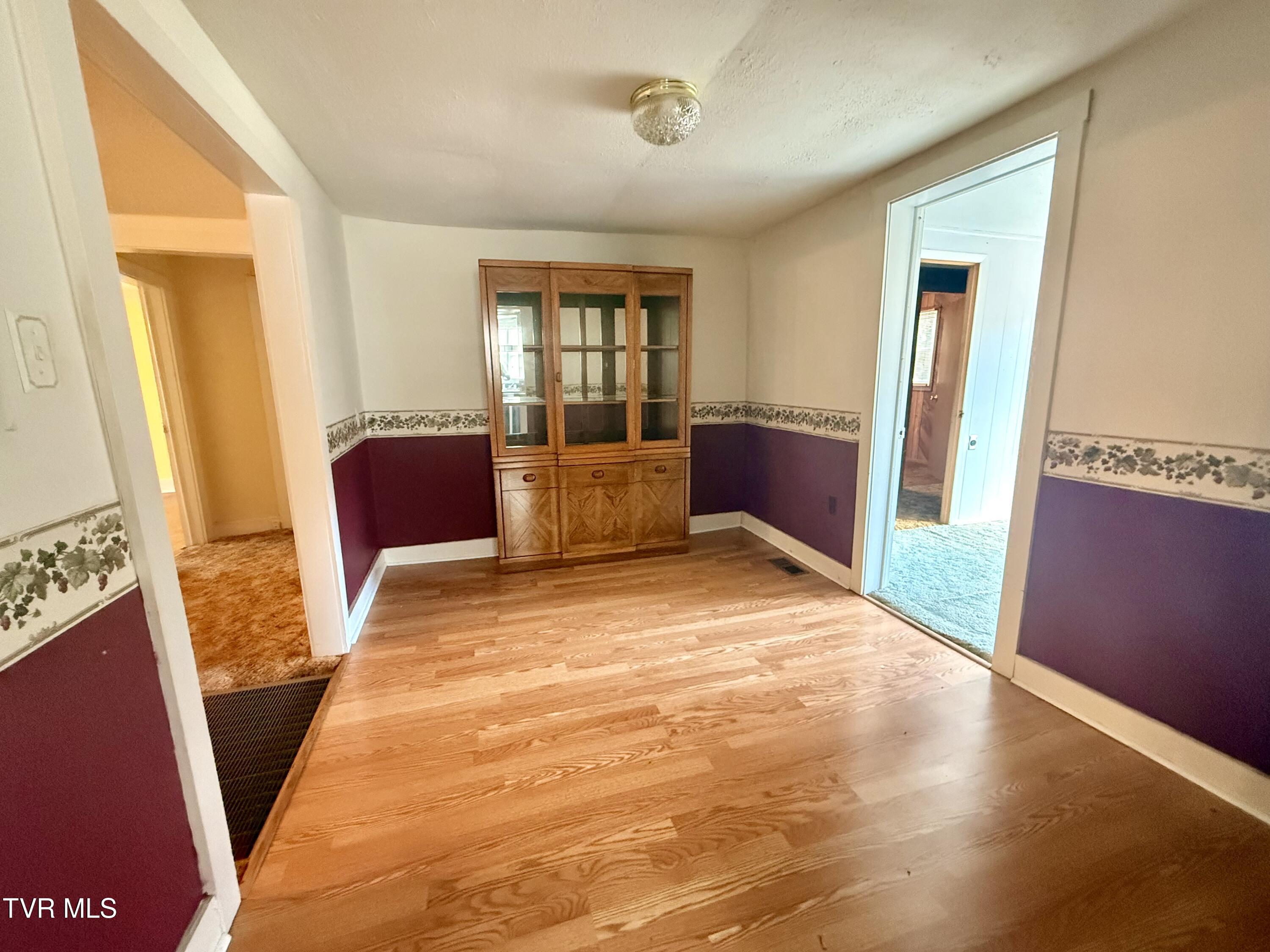 5821 Orebank Road Kingsport, TN 37664 - Photo 10 of 18 IMG_3392