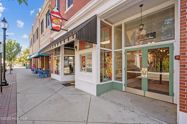 $319,000 | 304 North Front Street, Unit F, Wilmington, NC 28401