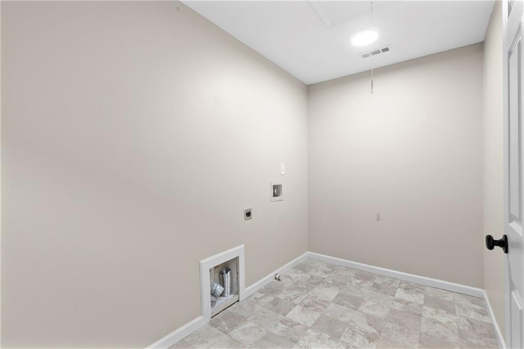 1478 Willow Grove Road Sugar Hill, GA 30518 - Photo 17 of 35