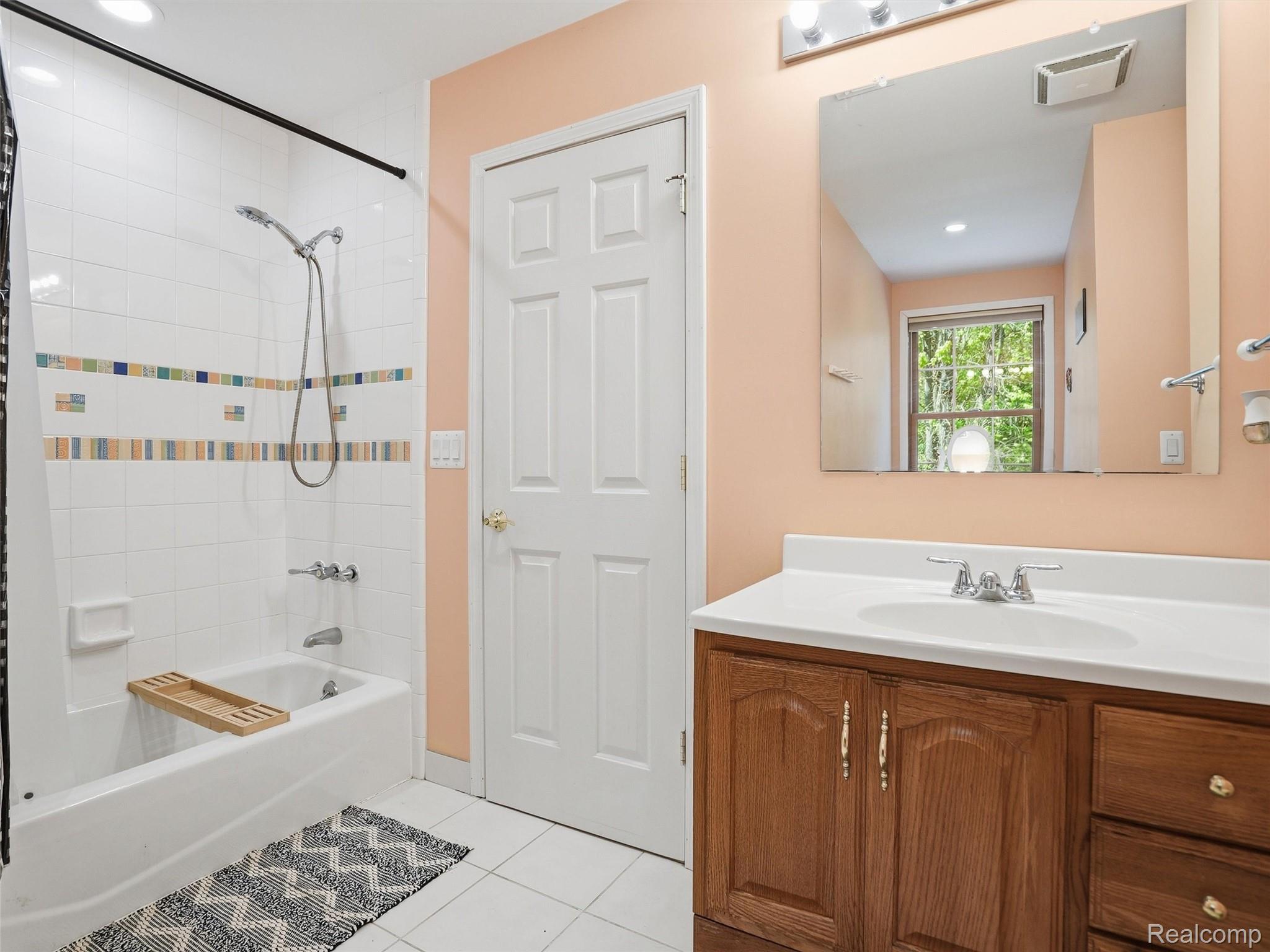 5790 Roberts Road Marine City, MI 48039 - Photo 57 of 72 58-DSC08676.jpg