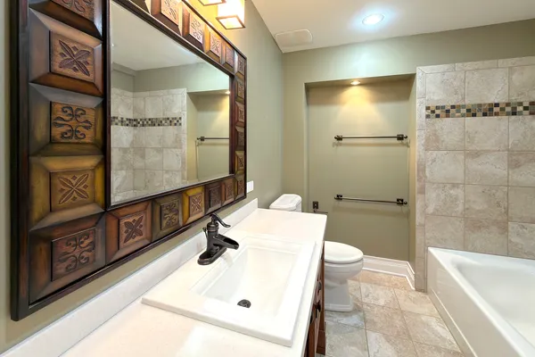 $749,900 | 16 South Hi Lusi Avenue, Mount Prospect, IL 60056