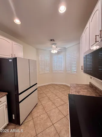 $2,400 | 5606 West St Anne Avenue, Laveen, AZ 85339