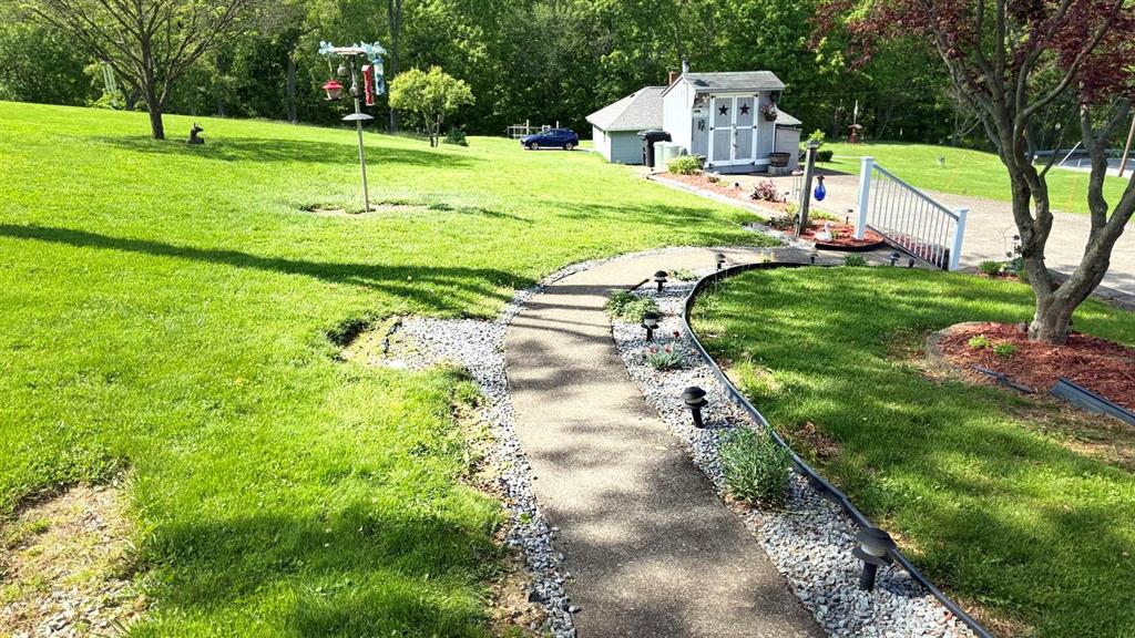 1044 Blythedale Road Elizabeth, PA 15037 - Photo 5 of 18 Gallery Image 5