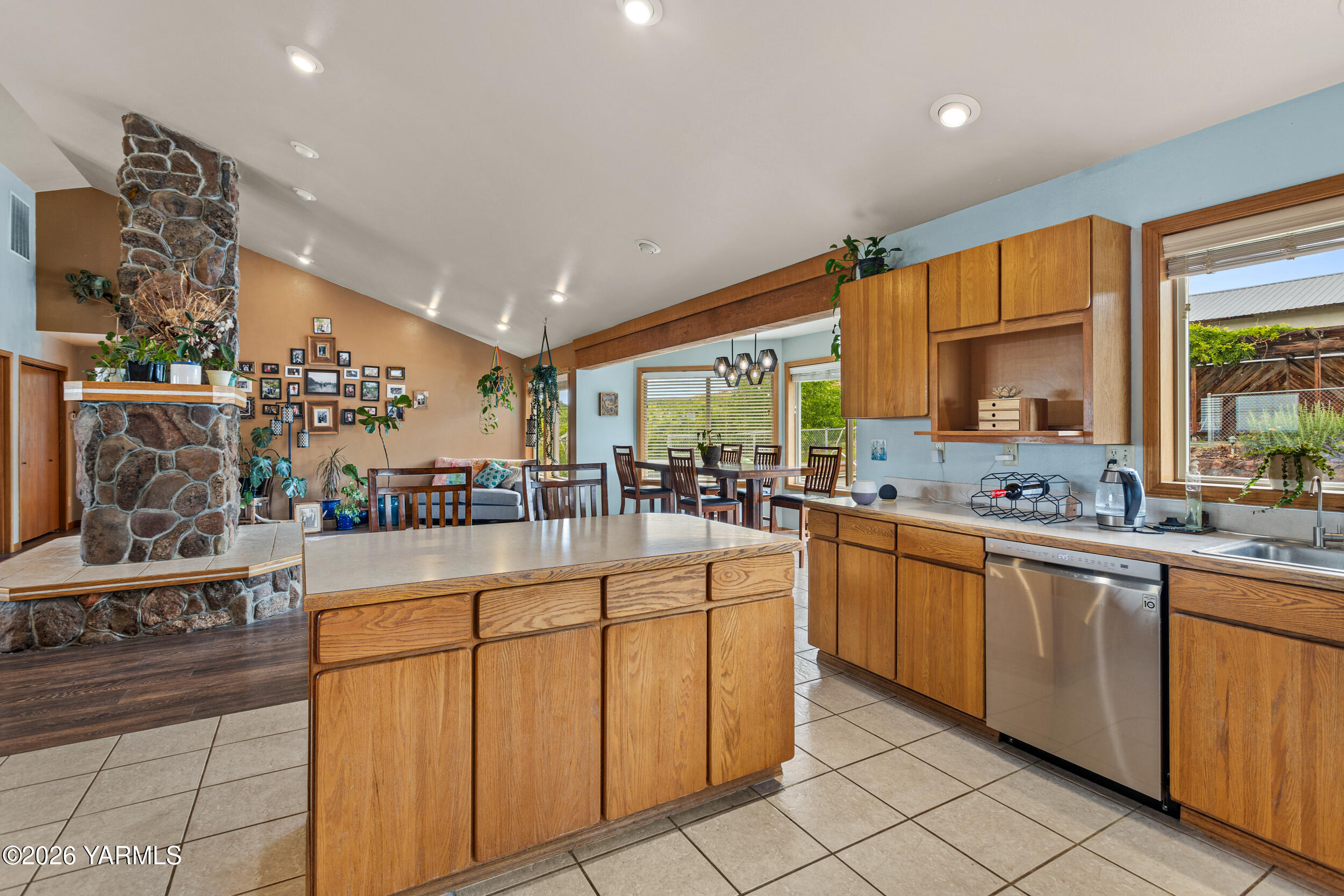 93 Camfield Road Yakima, WA 98908 - Photo 20 of 79 93Camfield_24