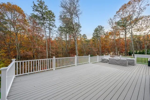 $1,290,000 | 41 Dromoland Lane, Barnstable, MA 02630