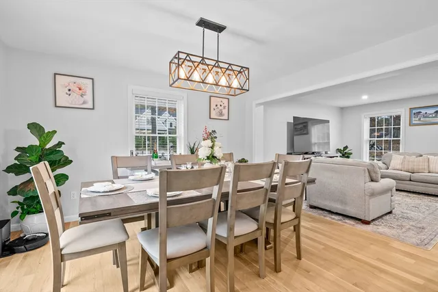 $1,290,000 | 41 Dromoland Lane, Barnstable, MA 02630