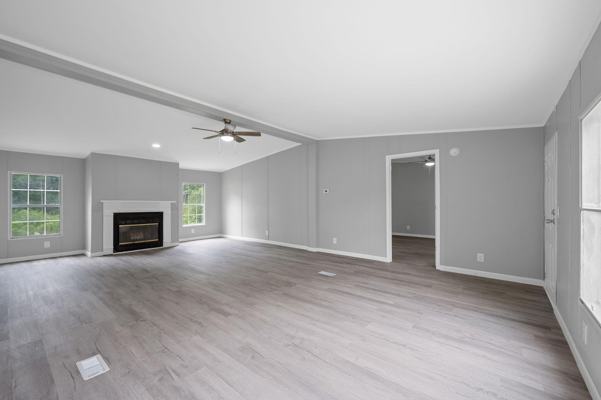 1220 Ogden Road Dayton, TN 37321 - Photo 7 of 30 Fireplace for those cooler evenings!