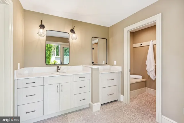 $4,495,000 | 5537 Hawthorne Place Northwest, Washington, DC 20016