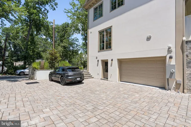 $4,495,000 | 5537 Hawthorne Place Northwest, Washington, DC 20016