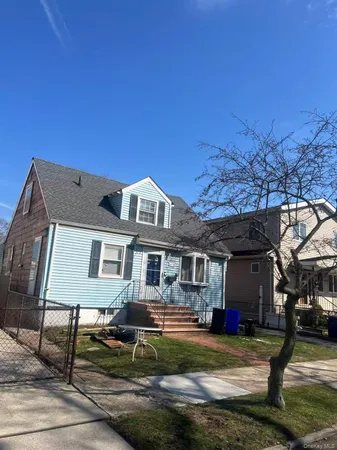 $1,198,000 | 49-19 169th Street | Flushing