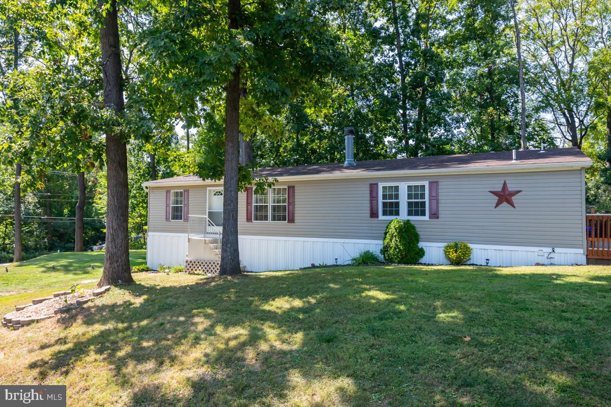 2501 River Road Reading, PA 19605 - Photo 1 of 33